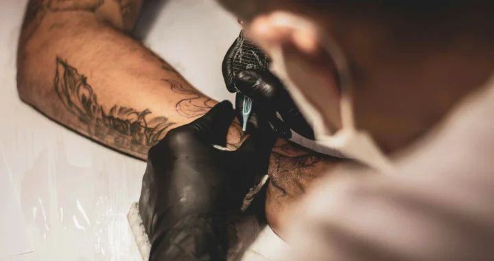 Is Savlon on Tattoos Safe: 7 Key Facts for Aftercare Guide (2026)